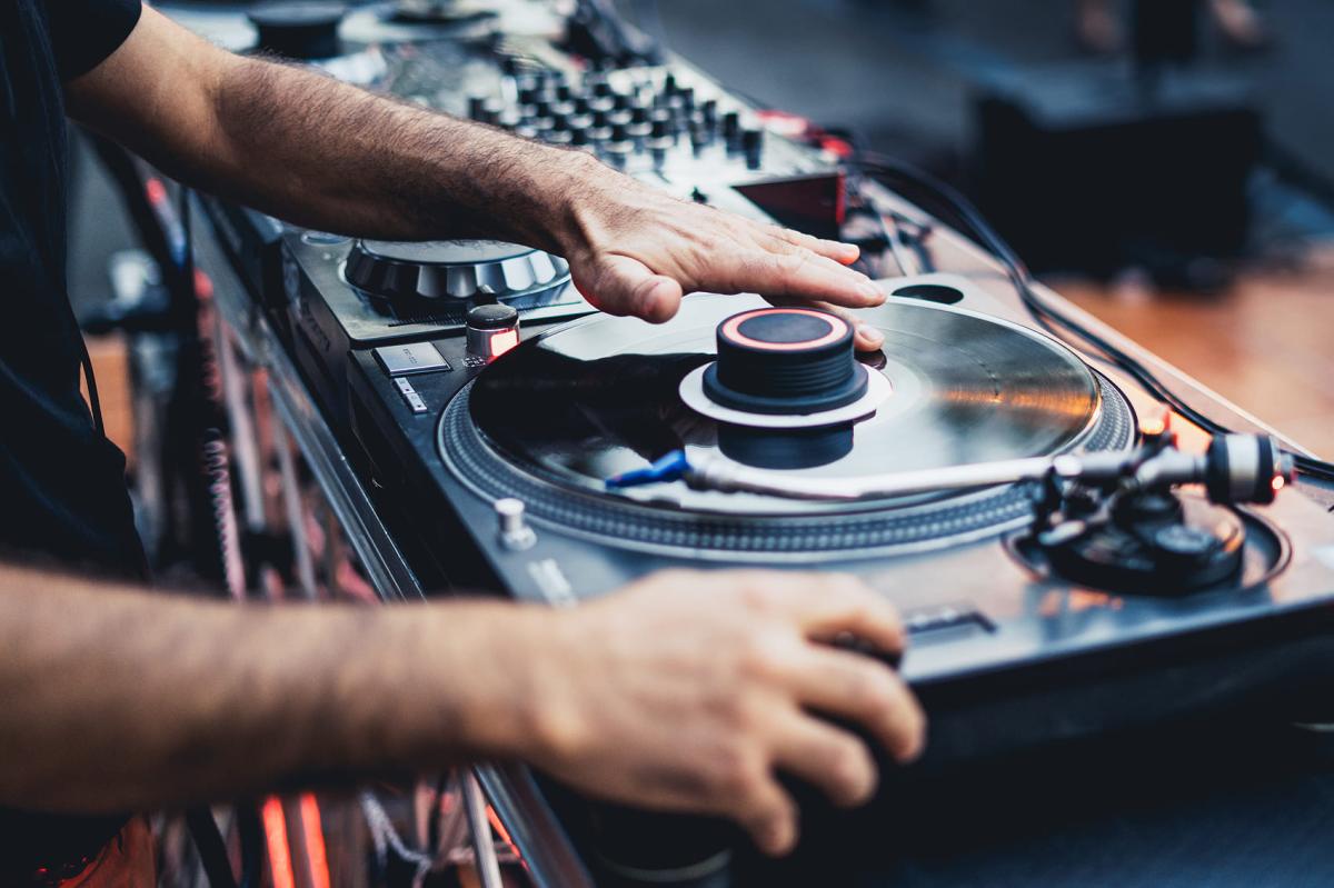 DJ anniversaire Nantes
